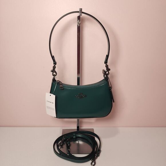 NWT Coach CW310 Teri MINI Leather Emerald Green Mini Crossbody Bag - Picture 1 of 11